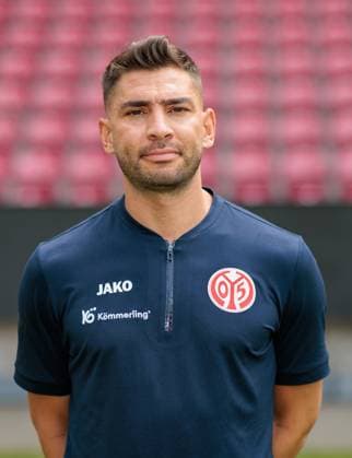 Fussball - Offizielles Portrait 1. FSVMainz 05, 1. FSV Mainz 05, Bundesliga-Saison 2023 2024, Nejmeddin Daghfous (Teambetreuer Integration),