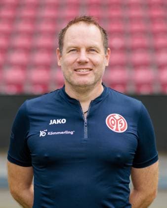 Fussball - Offizielles Portrait 1. FSVMainz 05, 1. FSV Mainz 05, Bundesliga-Saison 2023 2024, Stefan Kamilli (Physiotherapeut),