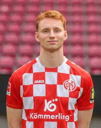 Fussball - Offizielles Portrait 1. FSVMainz 05, 1. FSV Mainz 05, Bundesliga-Saison 2023 2024, Sepp van den Berg ,