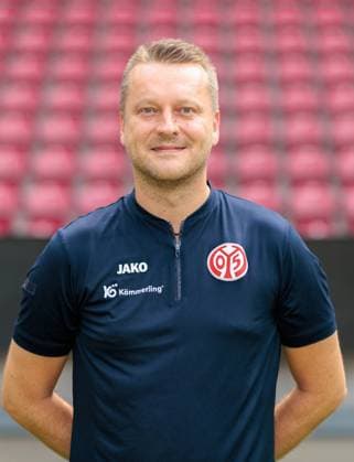Fussball - Offizielles Portrait 1. FSVMainz 05, 1. FSV Mainz 05, Bundesliga-Saison 2023 2024, Darius Salbert (Teammanager),