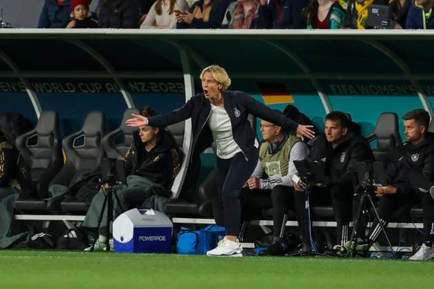 Sport Themen der Woche KW31 Sport Bilder des Tages FIFA Frauen-Weltmeisterschaft 2023: Suedkorea - Deutschland; 03.08.2023 Martina Voss-Tecklenburg (Deutschland, Cheftrainerin). FIFA Frauen-Weltmeisterschaft 2023: Suedkorea - Deutschland; Brisbane Meaanjin, Suncorp Stadium, 03.08.2023 *** FIFA Womens World Cup 2023 South Korea Germany 03 08 2023 Martina Voss Tecklenburg Germany, Head Coach FIFA Womens World Cup 2023 South Korea Germany Brisbane Meaanjin, Suncorp Stadium, 03 08 2023 Copyright: xBEAUTIFULxSPORTS Jonesx