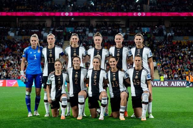 Teamfoto Startelf Deutschland mit Merle Frohms (Deutschland, 01), Alexandra Popp (Deutschland, 11), Jule Brand (Deutschland, 22), Marina Hegering (Deutschland, 05), Lea Schueller (Deutschland, 07), Lena Oberdorf (Deutschland, 06), Svenja Huth (Deutschland, 09), Chantal Hagel (Deutschland, 02), Kathrin Hendrich (Deutschland, 03), Sara Daebritz (Deutschland, 13), Klara Buehl (Deutschland, 19), AUS, Suedkorea vs Deutschland, FIFA Frauen Fussball Weltmeisterschaft Australien 2023, 3. Spieltag, Gruppe H, 03.08.2023 AUS, Suedkorea vs Deutschland, FIFA Frauen Fussball Weltmeisterschaft Australien 2023, 3. Spieltag, Gruppe H, 03.08.2023 Brisbane Copyright: xEibner-Pressefoto Memmlerx EP_MMR