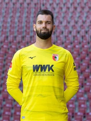 Tomas Koubek ; FC Augsburg; 1. BL, Porträttermin 2023 2024