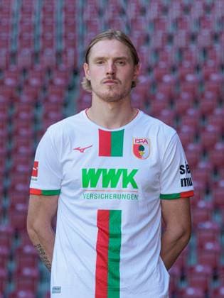 Fredrik Jensen; FC Augsburg; 1. BL, Porträttermin 2023 2024