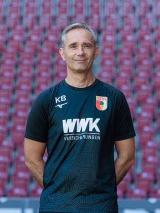 Dr. Karsten Bogner; FC Augsburg; 1. BL, Porträttermin 2023 2024
