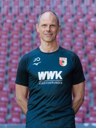 Dr. Jens-Ulrich Otto; FC Augsburg; 1. BL, Porträttermin 2023 2024