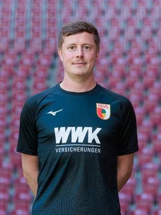 Nikolas Guschl; FC Augsburg; 1. BL, Porträttermin 2023 2024