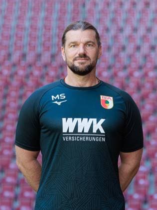 Michael Schweika; FC Augsburg; 1. BL, Porträttermin 2023 2024