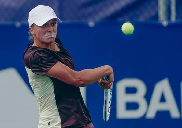 Sport Themen der Woche KW31 Sport Bilder des Tages August 4, 2023, Montreal, Quebec, Canada: National Bank Open at IGA Stadium ,Montreal,Quebec,Canada on August-04-2023.Iga swiatek from poland during training at the WTA, Tennis Damen 1000 series national bank open tournament. Montreal Canada - ZUMAl128 20230804_zap_l128_008 Copyright: xPatricexLapointex