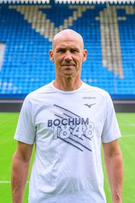Thomas Letsch (Cheftrainer VfL Bochum); VfL Bochum; 1.BL, Porträttermin 2023 2024 Bochum Vonovia Ruhrstadion Nordrhein-Westfalen Deutschland ::: Copyright: Marc Niemeyer via TEAM2sportphoto