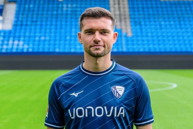 Kevin Stoeger; VfL Bochum; 1.BL, Porträttermin 2023 2024 Bochum Vonovia Ruhrstadion Nordrhein-Westfalen Deutschland ::: Copyright: Marc Niemeyer via TEAM2sportphoto