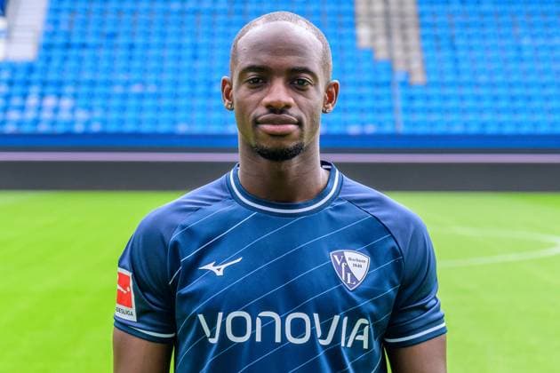 Christopher Antwi-Adjei; VfL Bochum; 1.BL, Porträttermin 2023 2024 Bochum Vonovia Ruhrstadion Nordrhein-Westfalen Deutschland ::: Copyright: Marc Niemeyer via TEAM2sportphoto