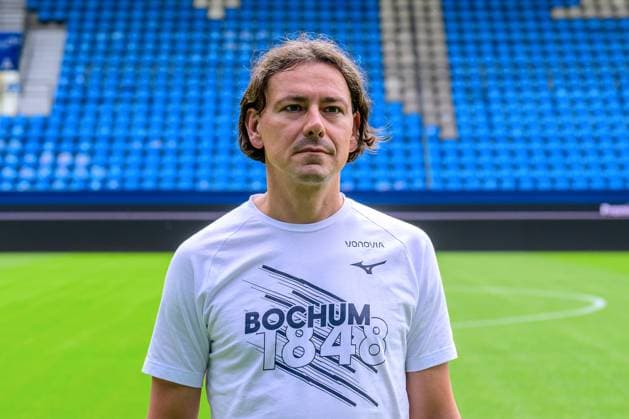 Sascha Zivanovic (Physiotherapeut VfL Bochum); VfL Bochum; 1.BL, Porträttermin 2023 2024 Bochum Vonovia Ruhrstadion Nordrhein-Westfalen Deutschland ::: Copyright: Marc Niemeyer via TEAM2sportphoto