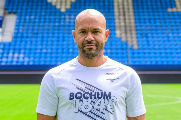 Dennis Sarteh (Physiotherapeut VfL Bochum); VfL Bochum; 1.BL, Porträttermin 2023 2024 Bochum Vonovia Ruhrstadion Nordrhein-Westfalen Deutschland ::: Copyright: Marc Niemeyer via TEAM2sportphoto
