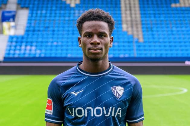 Jordi Osei-Tutu; VfL Bochum; 1.BL, Porträttermin 2023 2024 Bochum Vonovia Ruhrstadion Nordrhein-Westfalen Deutschland ::: Copyright: Marc Niemeyer via TEAM2sportphoto