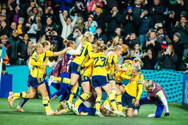 Sport Themen der Woche KW31 Sport Bilder des Tages August 6, 2023, Melbourne, Australia: Sweden celebrates after beating the USA in a penalty shoot-out during a 2023 Women s World Cup Round of 16 match between Sweden and the United States at the Melbourne Rectangular Stadium. Sweden won 5:4 on penalty kicks and advanced to the quarter-finals. 2023 Melbourne Australia - ZUMAp121 20230806_zsp_p121_034 Copyright: xChrisxPutnamx