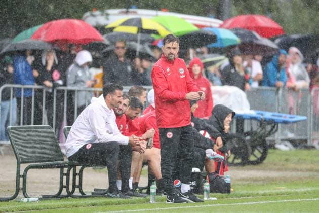 Niko Arnautis (Trainer Eintracht Frankfurt Frauen), GER, Eintracht Frankfurt vs. 1. FC Nuernberg, 1. Frauen Bundesliga, Testspiel, Spielzeit 2023 24, 06.08.2023, GER, Eintracht Frankfurt vs. 1. FC Nuernberg, 1. Frauen Bundesliga, Testspiel, Spielzeit 2023 24, Frankfurt Copyright: xEibner-Pressefoto UlrichxScherbaumx EP_USM