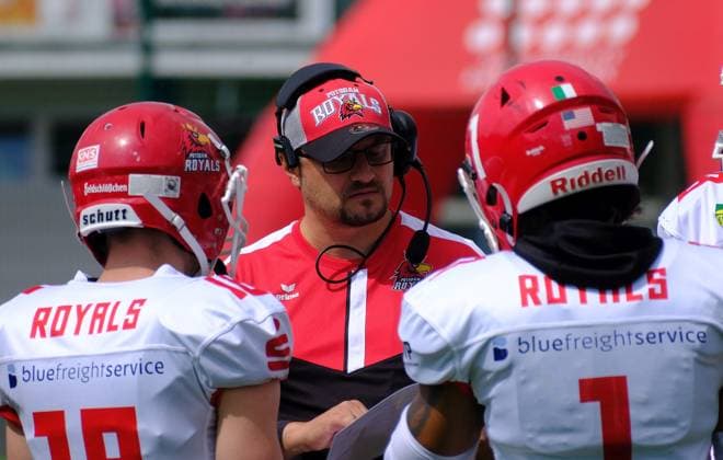 06.08.2023 xkhx Paderborn Hermann-Löns-Stadion American Football - GFL 2023 AFC Paderborn Dolphins gegen Potsdam Royals Head Coach Michael Vogt Potsdam Royals