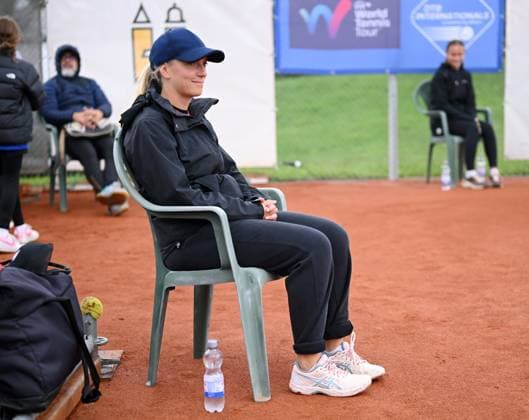Tennis ITF Tour Ladies Open Hechingen 2023 06.08.2023 Ira Vogelmann (TC Hechingen) als Linienrichterin