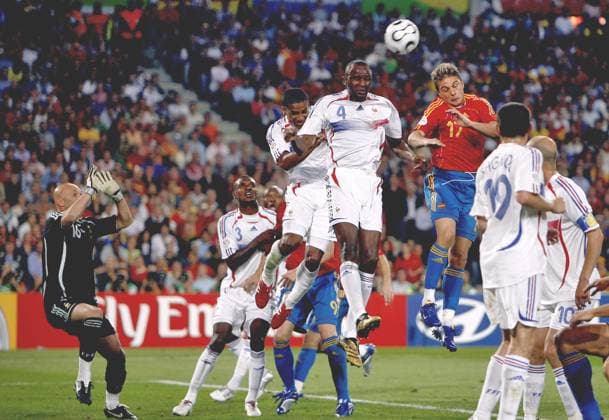 World Cup 2006 - Second round, France vs Spain France s Patrick Vieira in action during the World Cup 2006, Second round, France vs Spain at the AWD-Arena stadium in Hanover, Germany on June 27, 2006. France won 3-1. Photo by Christian Liewig ABACAPRESS.COM Hanover Germany  Copyright: xLiewigxChristian ABACAx 100871_33 LiewigxChristian ABACAx 100871_33