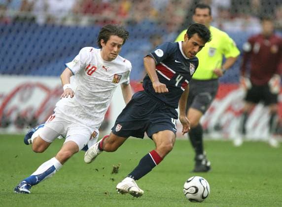 World Cup 2006 - Group E, Czech Republic vs USA Czech Republic s Tomas Rosicky and USA s Pablo Mastroeni during the World Cup 2006, Group E, Czech Republic vs USA in Gelsenkirchen, Germany on June 12, 2006. Czech Republic won 3-0. Photo by Gouhier-Hahn-Orban Cameleon ABACAPRESS.COM Gelsenkirchen Germany  Copyright: xGouhier-Hahn-Orban ABACAx 99800_16 Gouhier-Hahn-Orban ABACAx 99800_16