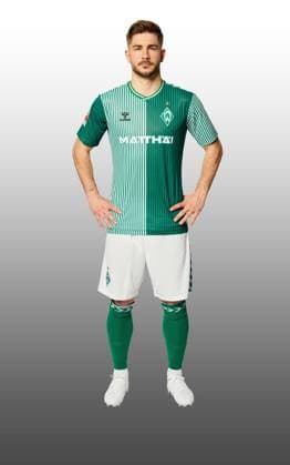 GER, Mannschaftsportrait Werder Bremen 07.08.2023, Wohninvest Weserstadion, Bremen, GER, Mannschaftsportrait Werder Bremen im Bild picture shows Romano Schmid (Werder Bremen 20);