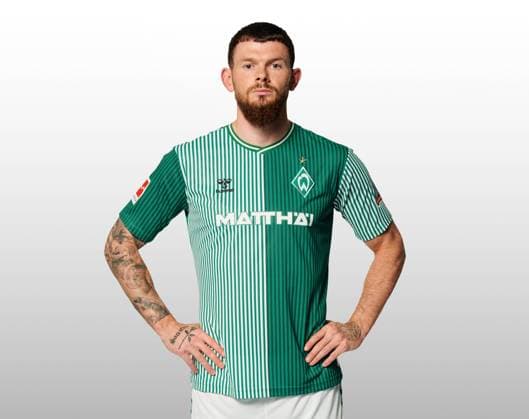GER, Mannschaftsportrait Werder Bremen 07.08.2023, Wohninvest Weserstadion, Bremen, GER, Mannschaftsportrait Werder Bremen im Bild picture shows Oliver Burke (Werder Bremen 24);
