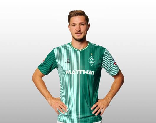 GER, Mannschaftsportrait Werder Bremen 07.08.2023, Wohninvest Weserstadion, Bremen, GER, Mannschaftsportrait Werder Bremen im Bild picture shows Niklas Stark (Werder Bremen 04);