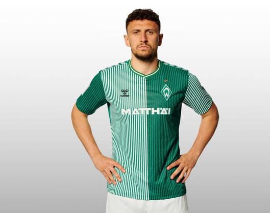 GER, Mannschaftsportrait Werder Bremen 07.08.2023, Wohninvest Weserstadion, Bremen, GER, Mannschaftsportrait Werder Bremen im Bild picture shows Milos Veljkovic (Werder Bremen 13);