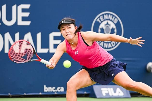 MONTREAL, QC - AUGUST 07: Lin Zhu (CHN) returns the ball during a first round match at WTA, Tennis Damen National Bank Open on August 07, 2023 at IGA Stadium in Montreal, QC (Photo by David Kirouac Icon Sportswire) TENNIS: AUG 07 National Bank Open EDITORIAL USE ONLY Icon230807012