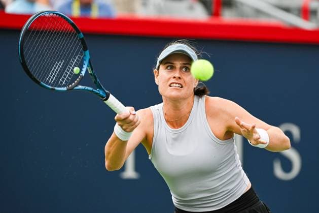 MONTREAL, QC - AUGUST 08: Kimberly Birrell (AUS) returns the ball during a first round match at WTA, Tennis Damen National Bank Open on August 08, 2023 at IGA Stadium in Montreal, QC (Photo by David Kirouac Icon Sportswire) TENNIS: AUG 08 National Bank Open EDITORIAL USE ONLY Icon230808026