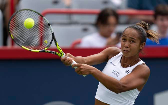 August 8, 2023, MONTREAL, PQ, Canada: Leylah Fernandez of Canada hits a return to Peyton Stearns of the United States, during the National Bank Open tennis tournament in Montreal, Tuesday, August 8, 2023. Canada News - August 8, 2023  - ZUMAc35_ 20230808_zaf_c35_036 Copyright: xChristinnexMuschix