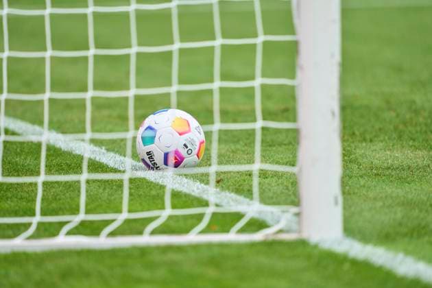 official DFL Bundesliga game ball Derbystar Bundesliga Brillant APS v23 Spielball 2023 2024, matchball ,leather ball, football, in action at the friendly match FC BAYERN MÜNCHEN - AS MONACO 4-2 1.German Soccer League on Aug 7, 2023 in Unterhaching, Germany Season 2023 2024, FCB,