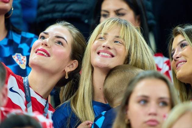 Izabel,(M) wife of Mateo KOVACIC, Croatia Nr.8 in the semi final match ARGENTINA - CROATIA 3-0 FIFA World Cup, WM, Weltmeisterschaft, Fussball 2022 QATAR Season 2022 2023, Dec 13, 2022 in Lusail Stadium in Doha, Qatar.