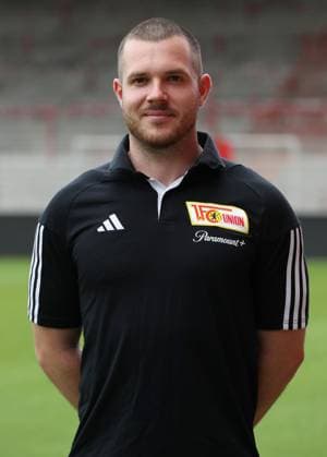 Robert Kemna Physiotherapeut; 1.FC Union Berlin FCU 1.BL Bundesliga Porträttermin Saison 2023 2024 Kader, Porträt, Vorstellung, Präsentation, Pressetermin, GER 09.08.23