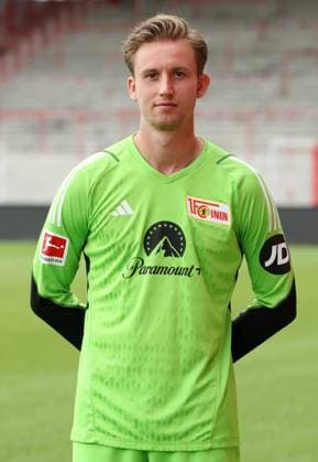 Torwart Frederik Rönnow; 1.FC Union Berlin FCU 1.BL Bundesliga Porträttermin Saison 2023 2024 Kader, Porträt, Vorstellung, Präsentation, Pressetermin, GER 09.08.23