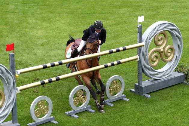 Sport Themen der Woche KW32 Sport Bilder des Tages 2023 Dublin Horse Show, RDS, Dublin 9 8 2023 Speed Stakes Jack Ryan riding Cavalier Teaca Jack Ryan riding Cavalier Teaca 9 8 2023  Copyright: x INPHO BryanxKeanex A51I2336 copy