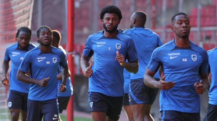Genk s Mark McKenzie pictured in action during a training session of Belgian soccer team KRC Genk, Wednesday 09 August 2023 in Piraeus, Greece. The club is preparing for tomorrow s match against Greek Olympiacos F.C. in the third qualifying round for the UEFA Europa League competition. VIRGINIExLEFOUR  x71832951x