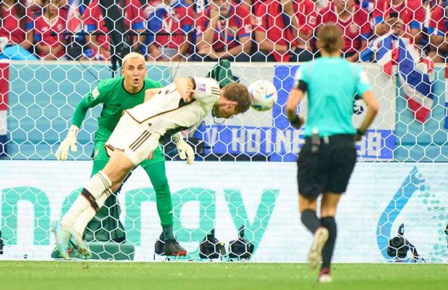 Thomas Müller, Mueller, DFB 13 chance for goal in the group E match COSTA RICA - GERMANY 2-4 FIFA World Cup, WM, Weltmeisterschaft, Fussball 2022 QATAR Season 2022 2023, Dec 1, 2022 in Al Bayt Stadium in Doha, Qatar.