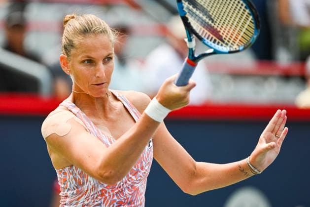 MONTREAL, QC - AUGUST 09: Look on Karolina Pliskova (CZE) during a second round match at WTA, Tennis Damen National Bank Open on August 09, 2023 at IGA Stadium in Montreal, QC (Photo by David Kirouac Icon Sportswire) TENNIS: AUG 09 National Bank Open EDITORIAL USE ONLY Icon230809028