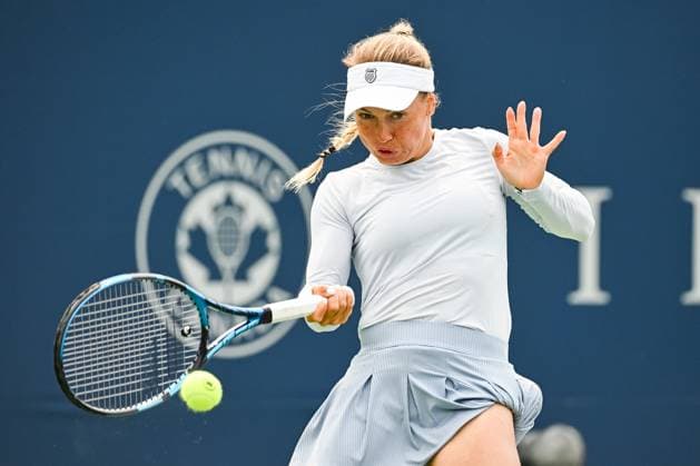 MONTREAL, QC - AUGUST 09: Yulia Putintseva (KAZ) returns the ball during a second round match at WTA, Tennis Damen National Bank Open on August 09, 2023 at IGA Stadium in Montreal, QC (Photo by David Kirouac Icon Sportswire) TENNIS: AUG 09 National Bank Open EDITORIAL USE ONLY Icon230809042
