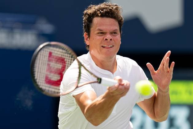 TORONTO, ON - AUGUST 09: Milos Raonic of Canada hits a shot during his second round match of the National Bank Open, part of the Hologic ATP, Tennis Herren Tour, at Sobeys Stadium on August 9, 2023 in Toronto, Canada. (Photo by Julian Avram Icon Sportswire) TENNIS: AUG 09 National Bank Open EDITORIAL USE ONLY Icon2308090083