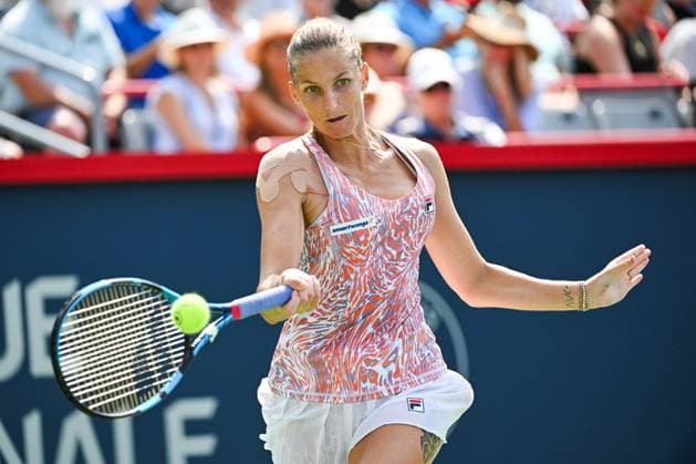 MONTREAL, QC - AUGUST 09: Karolina Pliskova (CZE) returns the ball during a second round match at WTA, Tennis Damen National Bank Open on August 09, 2023 at IGA Stadium in Montreal, QC (Photo by David Kirouac Icon Sportswire) TENNIS: AUG 09 National Bank Open EDITORIAL USE ONLY Icon230809060
