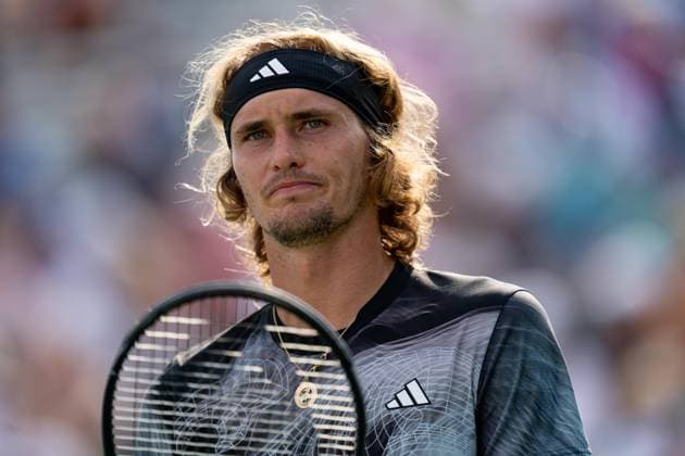Sport Bilder des Tages TORONTO, ON - AUGUST 09: Alexander Zverev of Germany reacts during his second round match of the National Bank Open, part of the Hologic ATP, Tennis Herren Tour, at Sobeys Stadium on August 9, 2023 in Toronto, Canada. (Photo by Julian Avram Icon Sportswire) TENNIS: AUG 09 National Bank Open EDITORIAL USE ONLY Icon2308093295