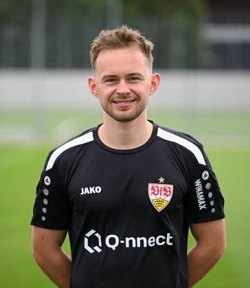 FUSSBALL 1. BUNDESLIGA SAISON 2023 2024 09.08.2023 Fototermin beim VfB Stuttgart auf dem Trainingsgelaende: Spielanalyst Jasper Smets