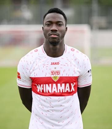 FUSSBALL 1. BUNDESLIGA SAISON 2023 2024 09.08.2023 Fototermin beim VfB Stuttgart auf dem Trainingsgelaende: Silas Mvumpa Katompa