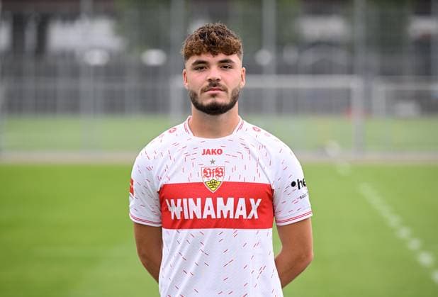 FUSSBALL 1. BUNDESLIGA SAISON 2023 2024 09.08.2023 Fototermin beim VfB Stuttgart auf dem Trainingsgelaende: Lilian Egloff