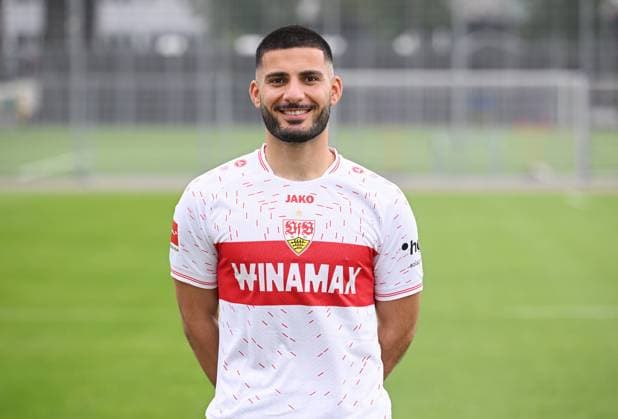 FUSSBALL 1. BUNDESLIGA SAISON 2023 2024 09.08.2023 Fototermin beim VfB Stuttgart auf dem Trainingsgelaende: Deniz Undav