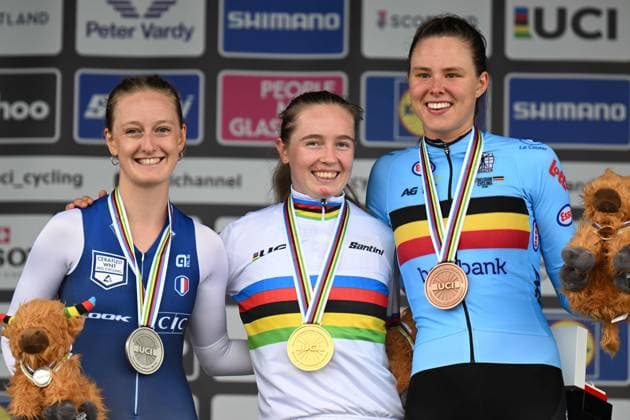 Bilder des Jahres 2023, Sport 08 August Sport Themen der Woche KW32 Sport Bilder des Tages 10-08-2023 World Championships U23 Women Cronometro; 2023, Germany; 2023, France; Niedermaier, Antonia; Kerbaol, Cedrine; De Wilde, Julie; Stirling - Scotland; 