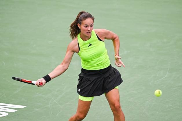 MONTREAL, QC - AUGUST 10: Daria Kasatkina returns the ball during a third round match at WTA, Tennis Damen National Bank Open on August 10, 2023 at IGA Stadium in Montreal, QC (Photo by David Kirouac Icon Sportswire) TENNIS: AUG 10 National Bank Open EDITORIAL USE ONLY Icon230810031